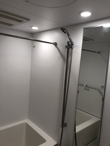 シャワールーム