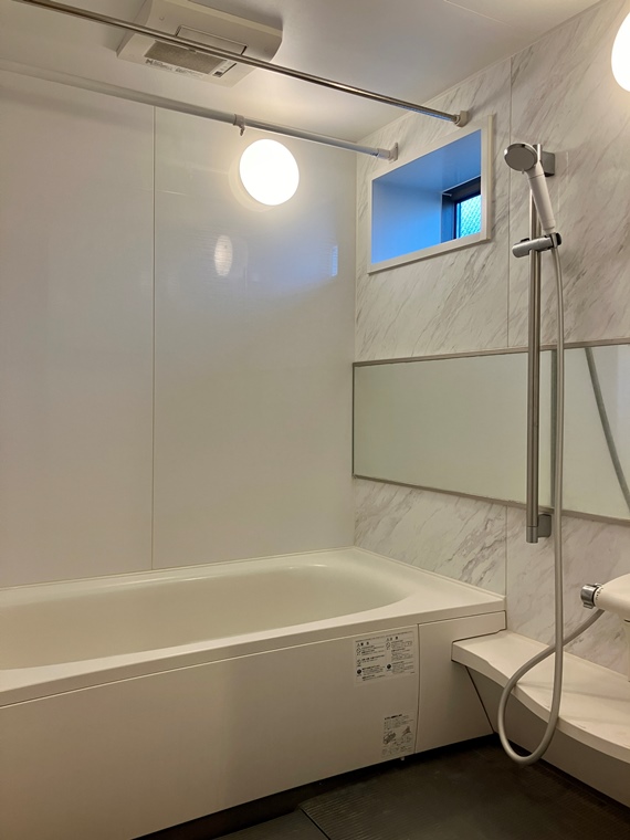 シャワールーム