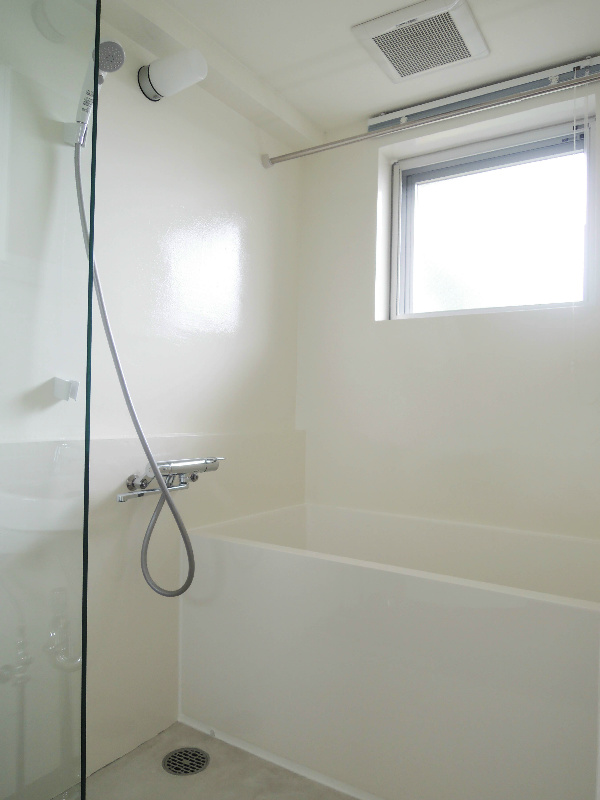 シャワールーム