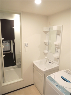 シャワールーム