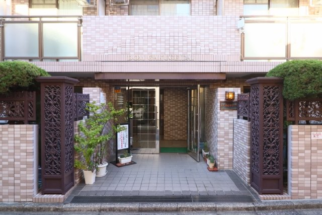 建物エントランス