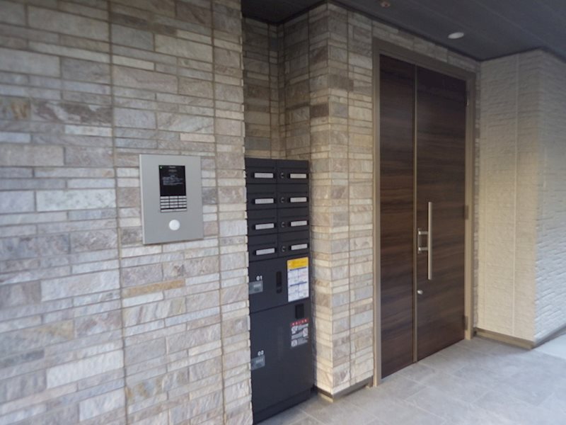 建物エントランス