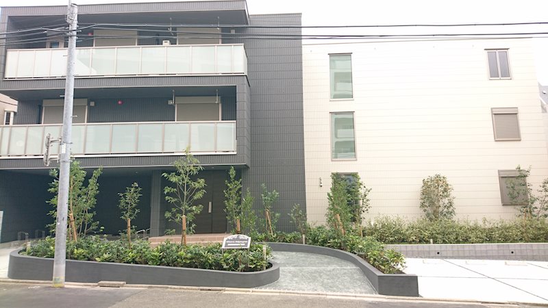 建物エントランス