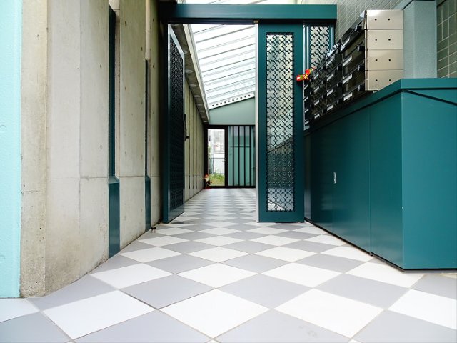 建物エントランス