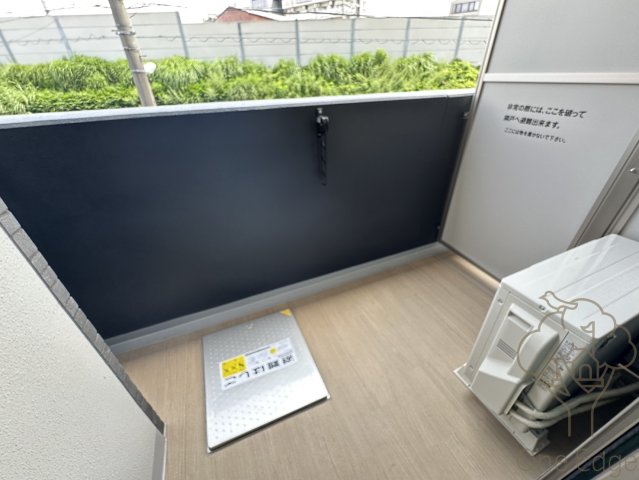 バルコニー