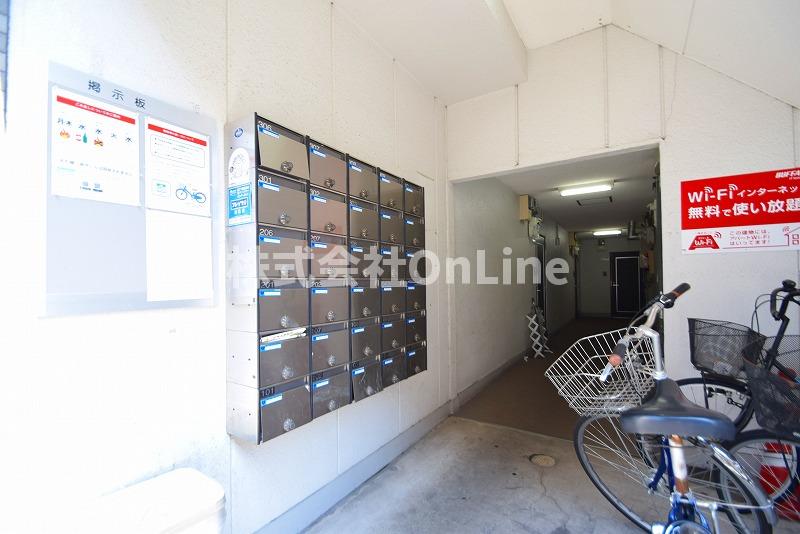 建物エントランス