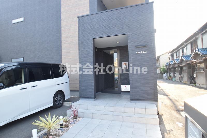 建物エントランス