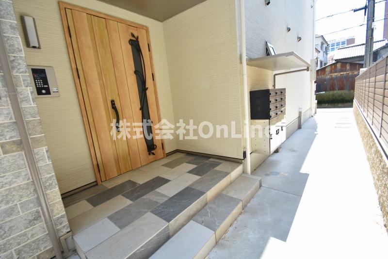 建物エントランス