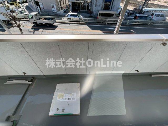 バルコニー