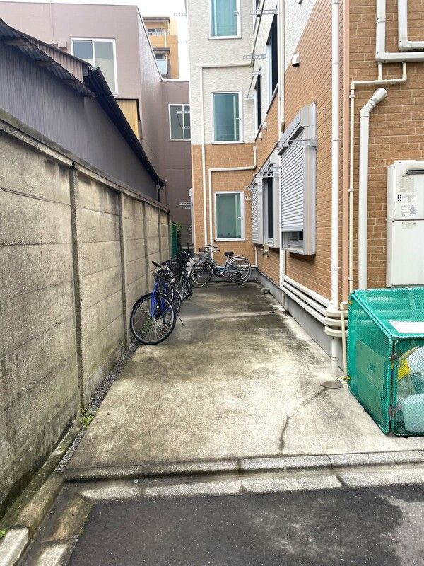 その他