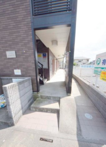 建物エントランス