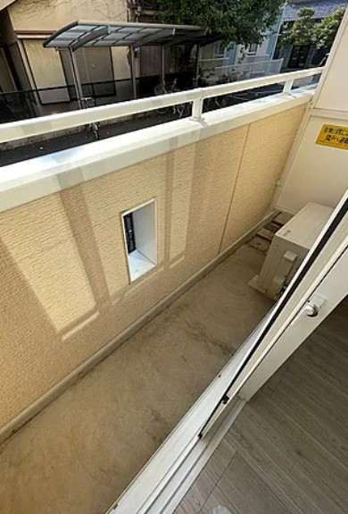 バルコニー
