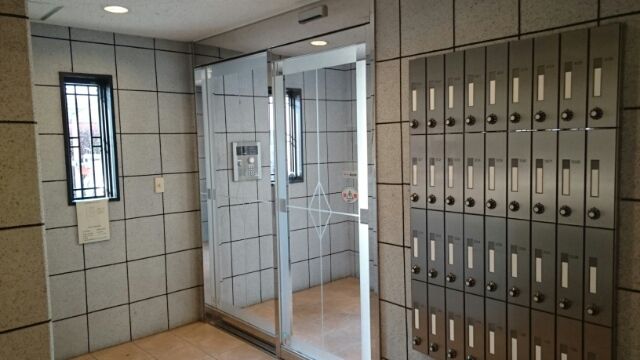 建物エントランス