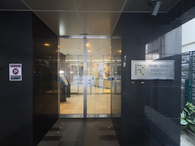 建物エントランス