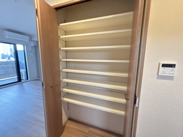 収納