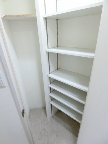 収納