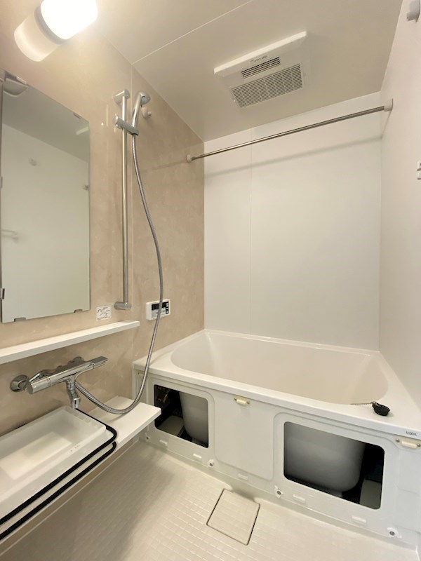 シャワールーム