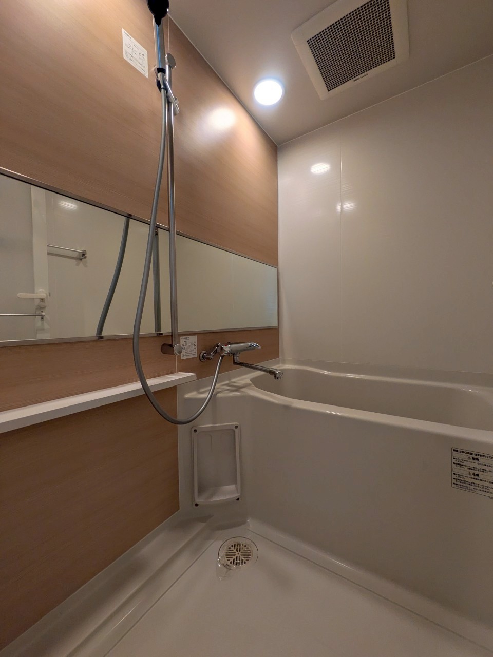 シャワールーム