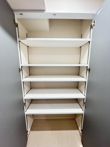 収納