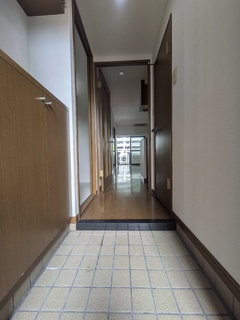 玄関