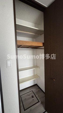 収納