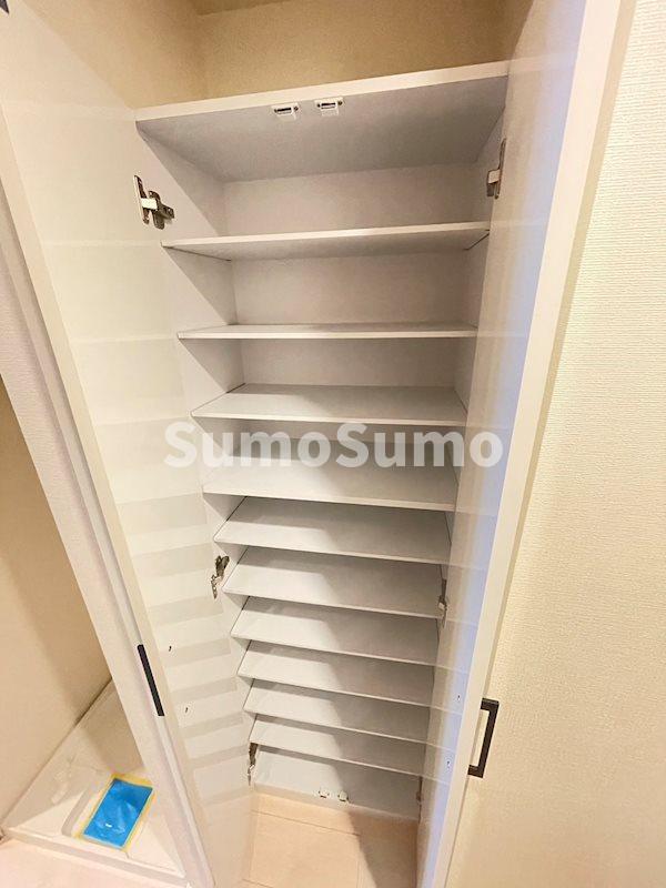 収納