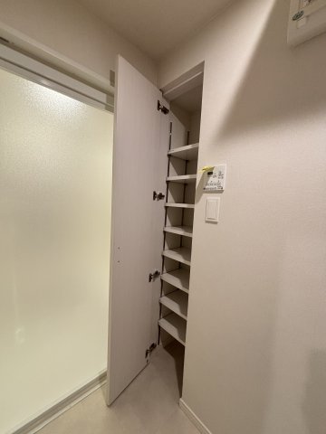 収納