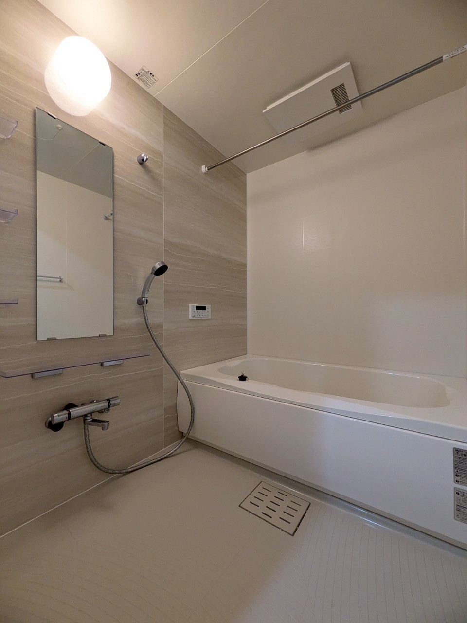 シャワールーム