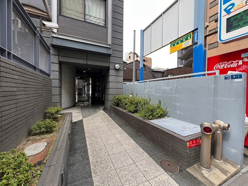 建物エントランス