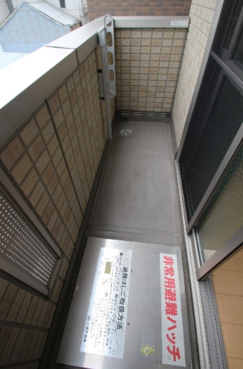 バルコニー