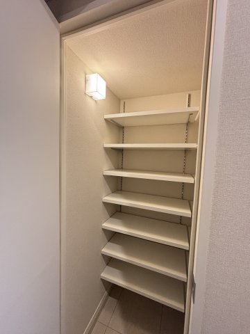 収納