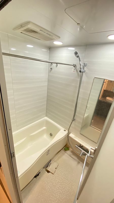 シャワールーム