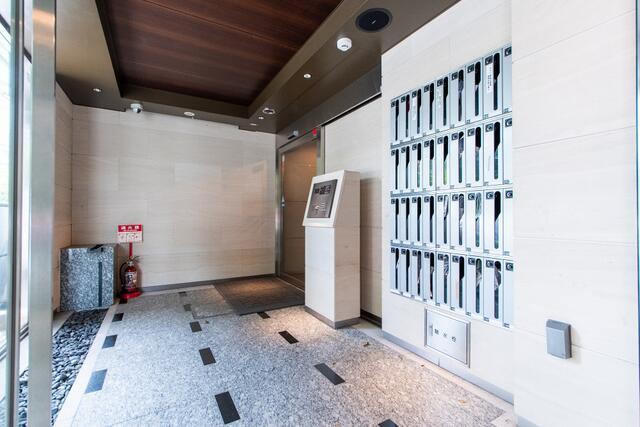 建物エントランス