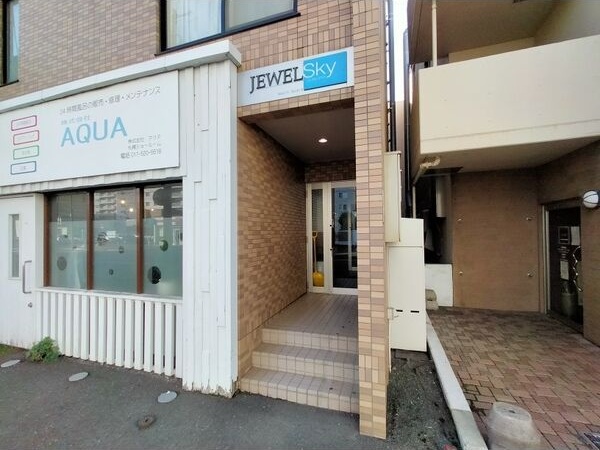 建物エントランス