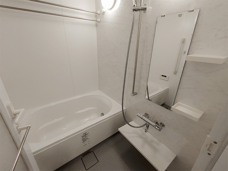 シャワールーム