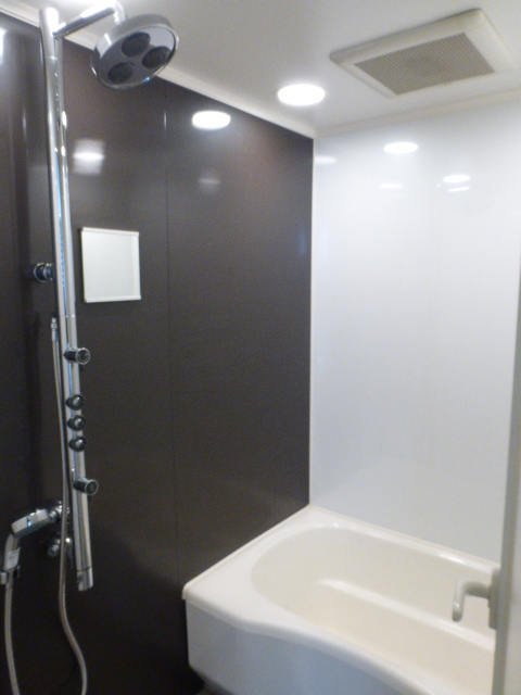 シャワールーム