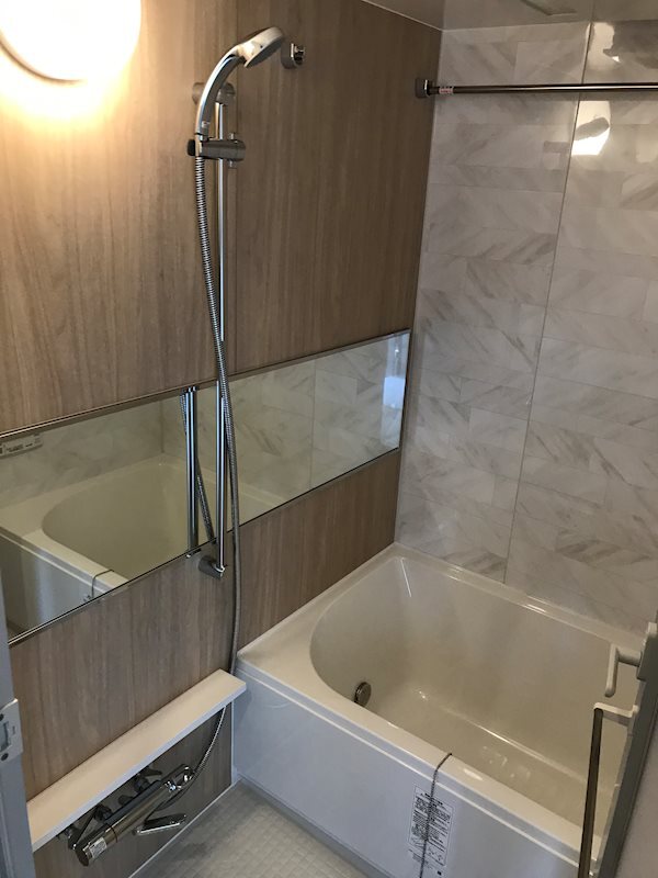 シャワールーム