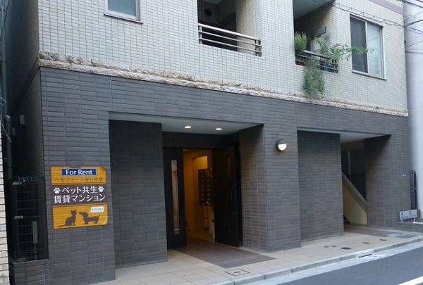 建物エントランス