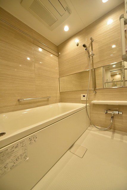 シャワールーム