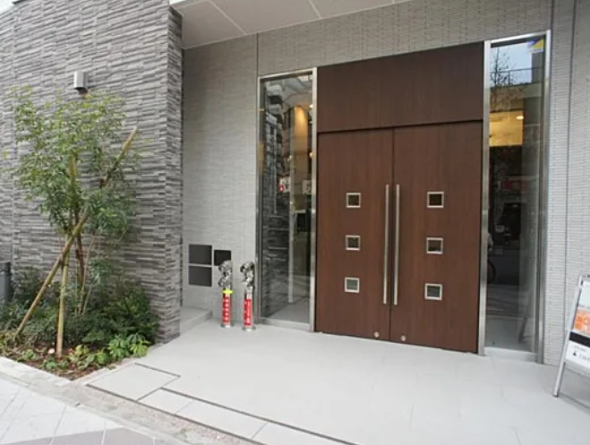 建物エントランス