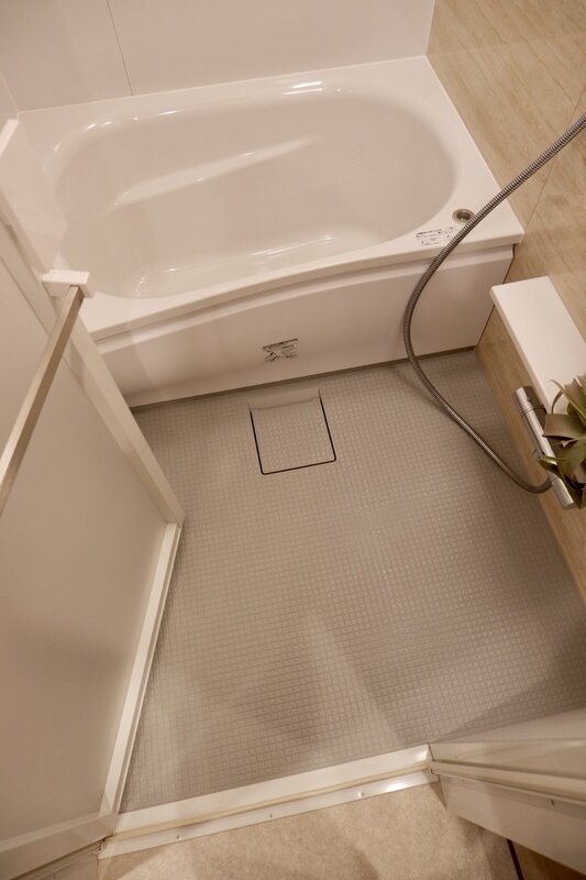 シャワールーム