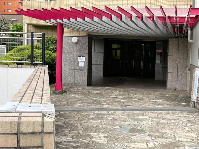 建物エントランス