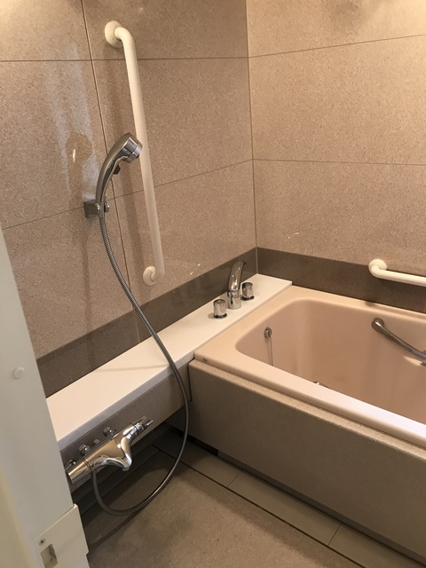 シャワールーム