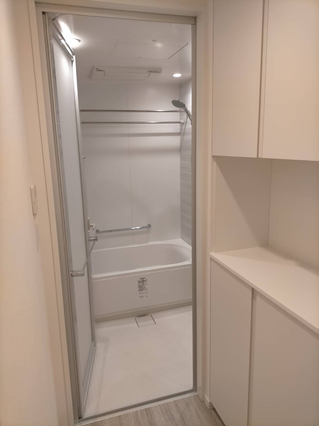 シャワールーム