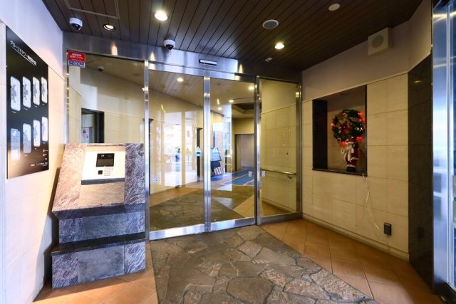 建物エントランス