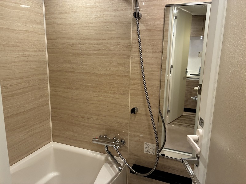 シャワールーム