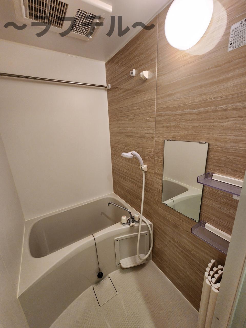 シャワールーム