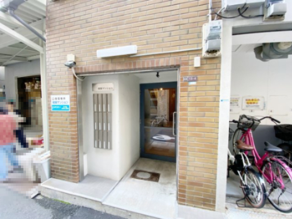 建物エントランス