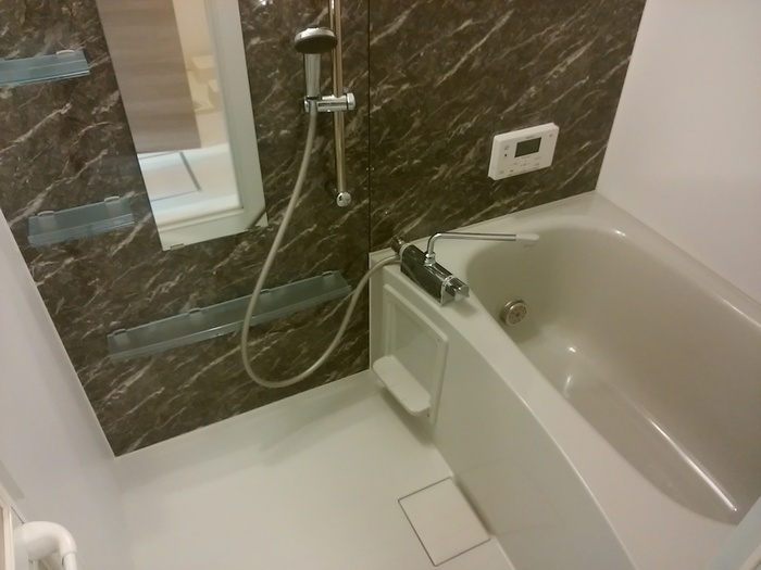 シャワールーム