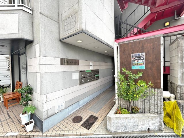 建物エントランス